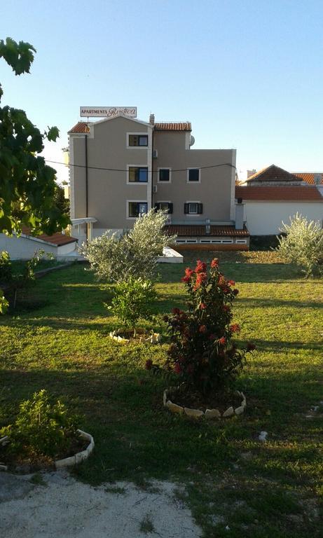 Vinka Apartments Seget Vranjica Exterior foto